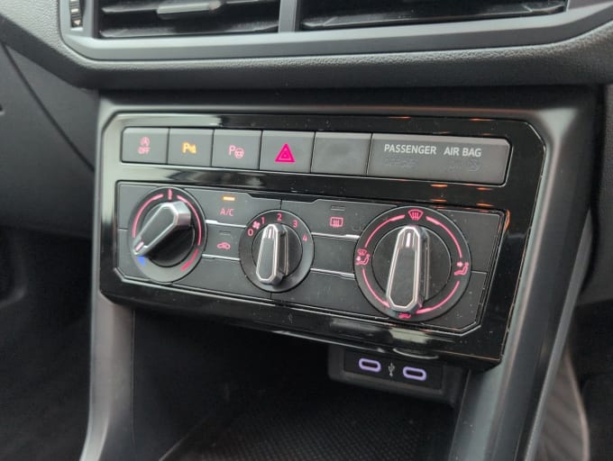 2025 Volkswagen T-cross