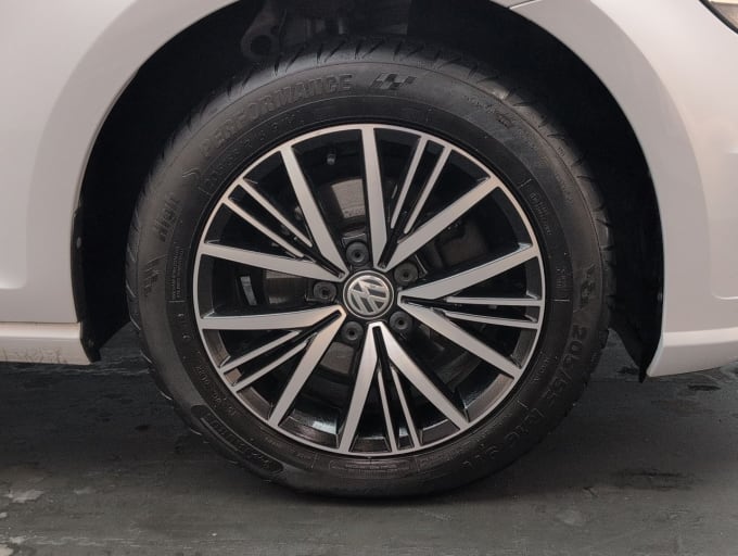 2025 Volkswagen Golf