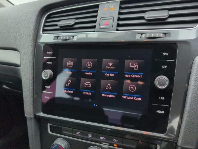 2025 Volkswagen Golf