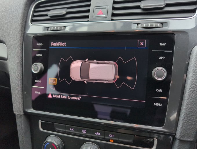 2025 Volkswagen Golf