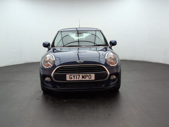 2025 Mini Hatch