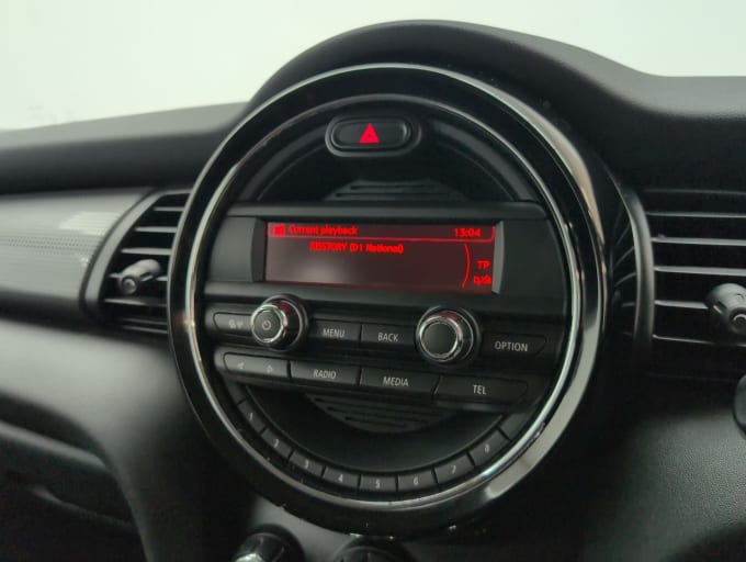 2025 Mini Hatch