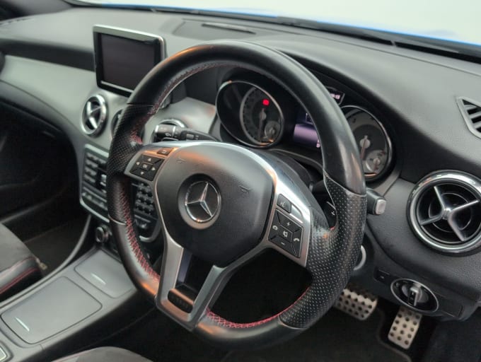 2025 Mercedes-benz 180