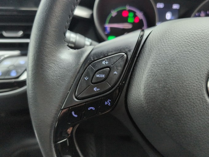 2025 Toyota C-hr