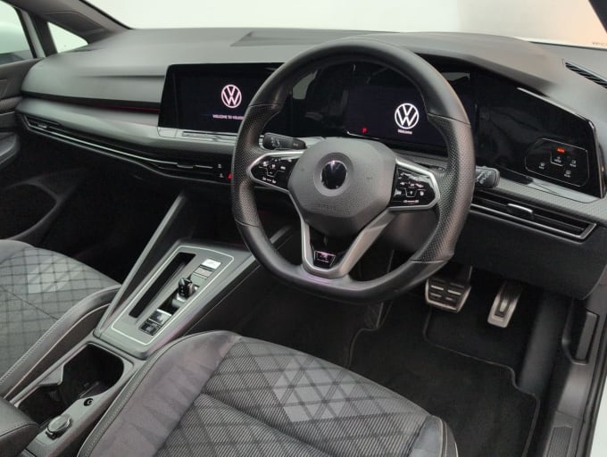 2025 Volkswagen Golf