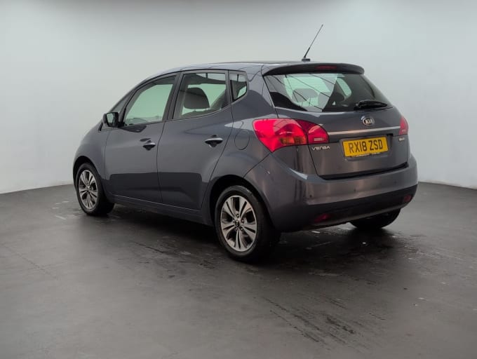 2025 Kia Venga