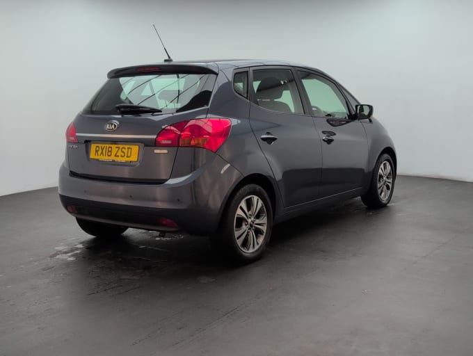 2025 Kia Venga