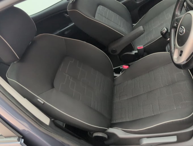 2025 Kia Venga