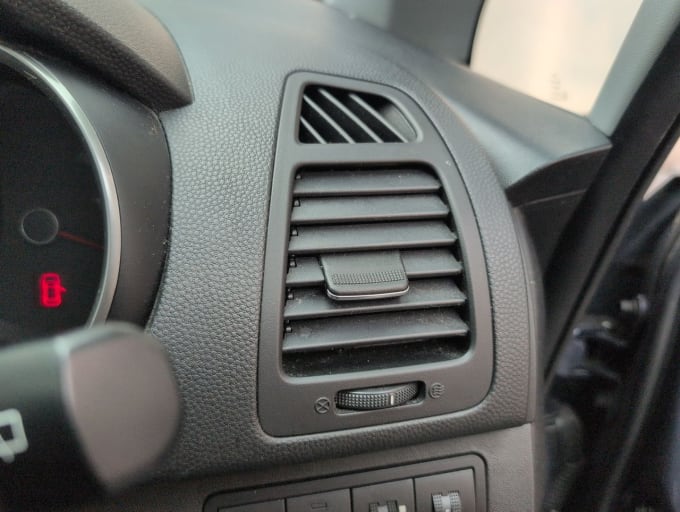 2025 Kia Venga
