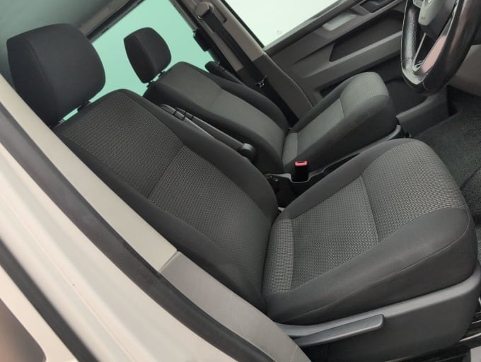 2025 Volkswagen Transporter