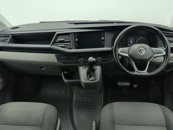 2025 Volkswagen Transporter