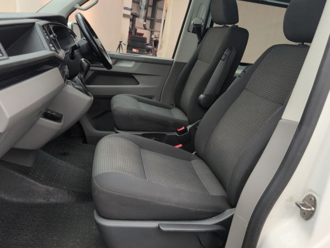 2025 Volkswagen Transporter