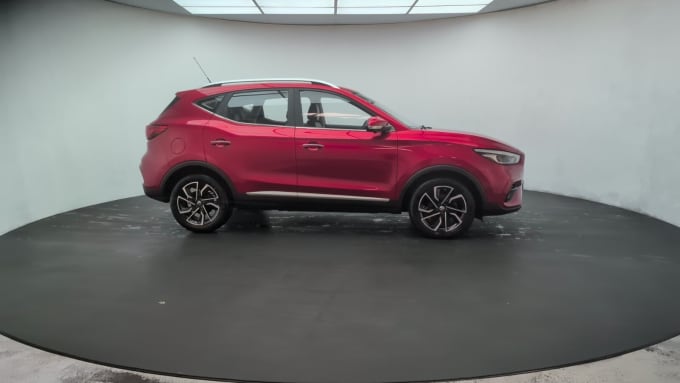 2025 Mg Mg Zs