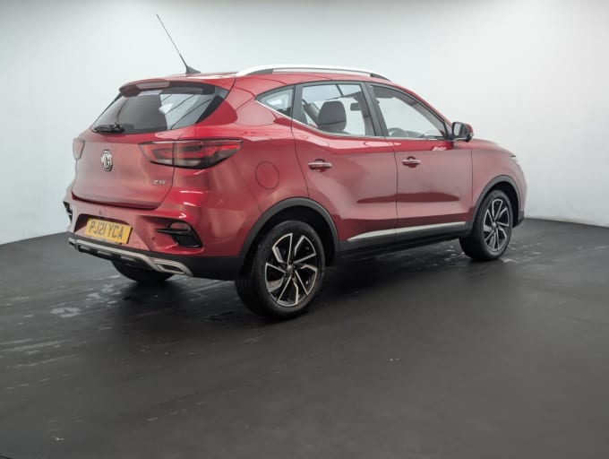 2025 Mg Mg Zs