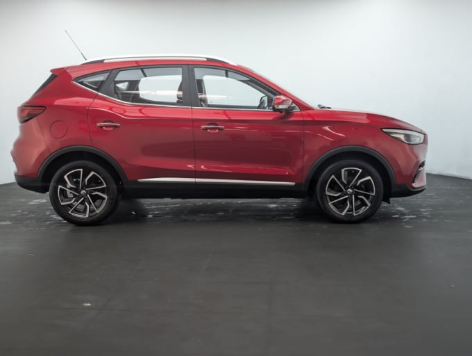 2025 Mg Mg Zs