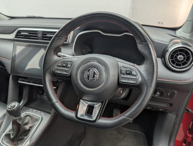2025 Mg Mg Zs