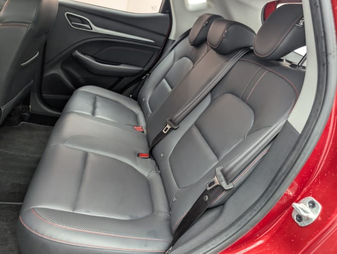 2025 Mg Mg Zs