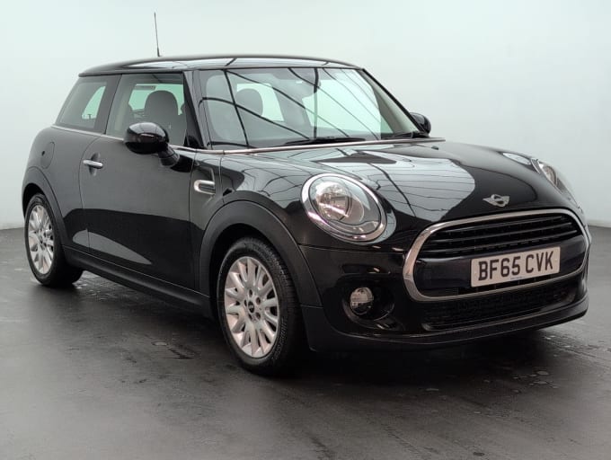 2025 Mini Hatch