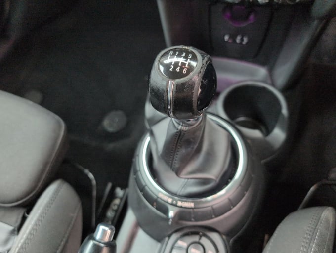 2025 Mini Hatch