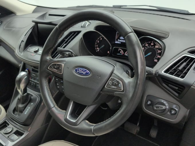 2025 Ford Kuga