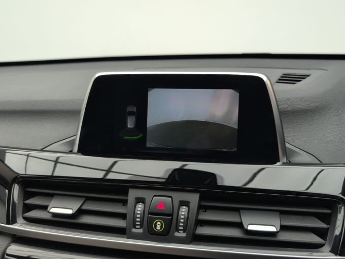2025 BMW X1