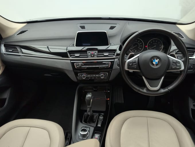 2025 BMW X1