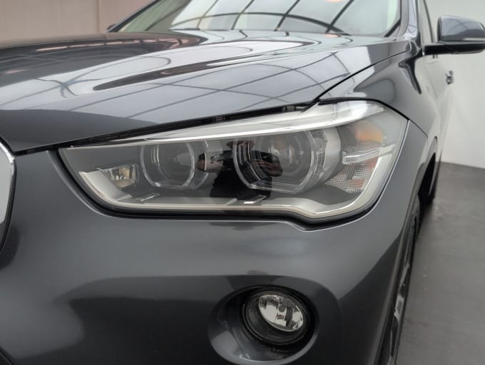 2025 BMW X1