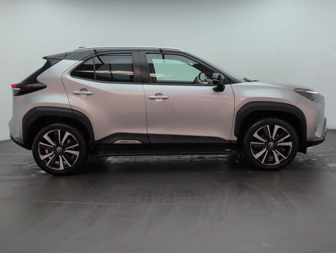 2025 Toyota Yaris Cross
