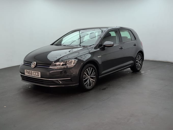 2025 Volkswagen Golf