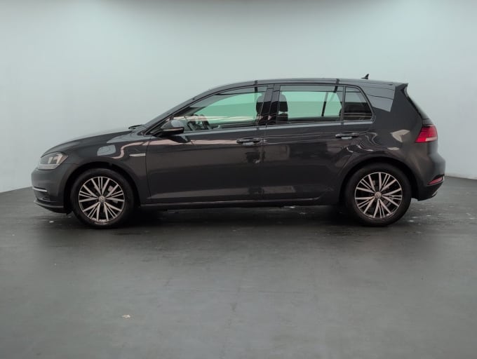 2025 Volkswagen Golf