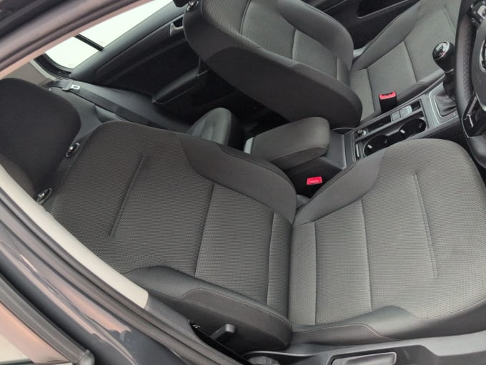 2025 Volkswagen Golf