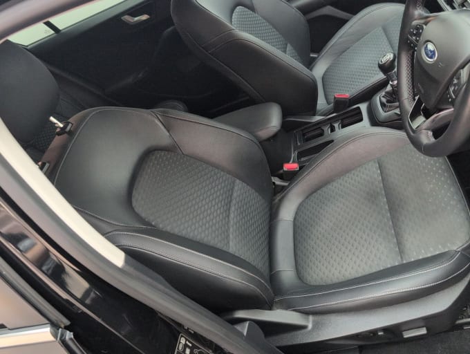 2025 Ford Focus
