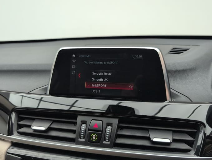 2025 BMW X1