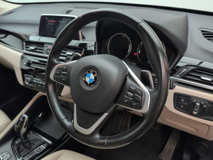 2025 BMW X1