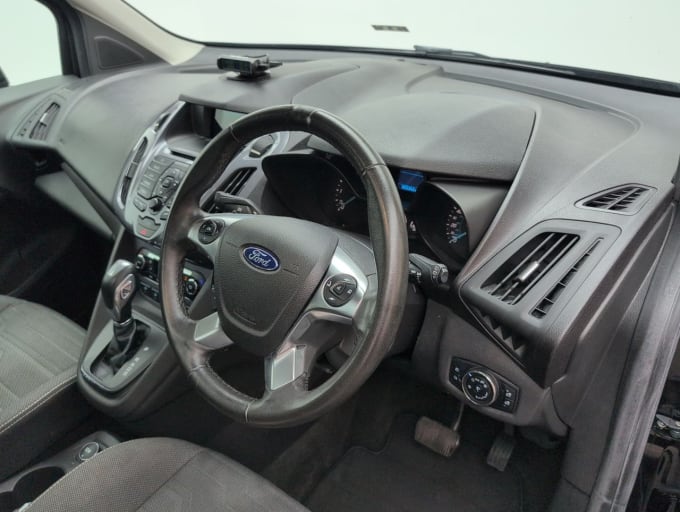 2025 Ford Grand Tourneo Connect
