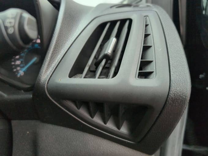 2025 Ford Grand Tourneo Connect