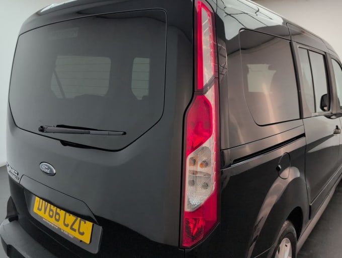 2025 Ford Grand Tourneo Connect