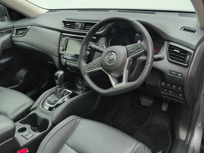 2025 Nissan X-trail