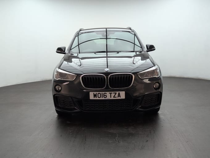 2025 BMW X1