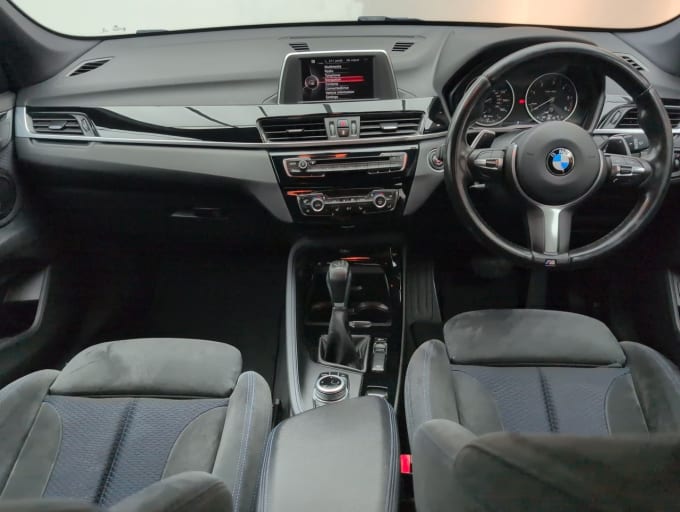 2025 BMW X1