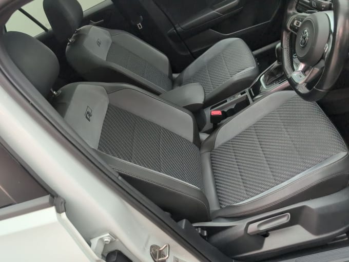 2025 Volkswagen T-roc