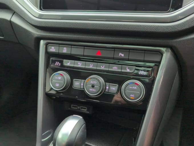 2025 Volkswagen T-roc