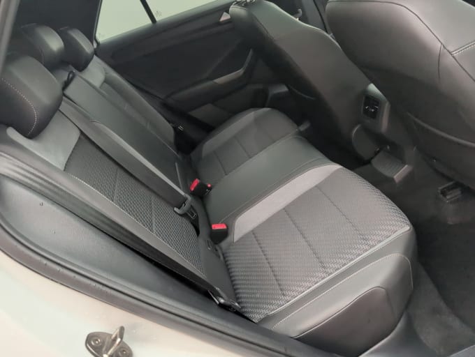 2025 Volkswagen T-roc