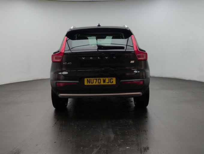 2025 Volvo Xc40