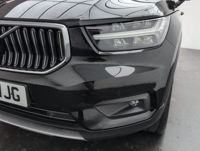 2025 Volvo Xc40