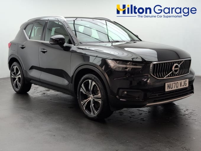 2025 Volvo Xc40