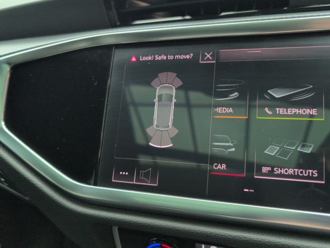 2025 Audi Q3