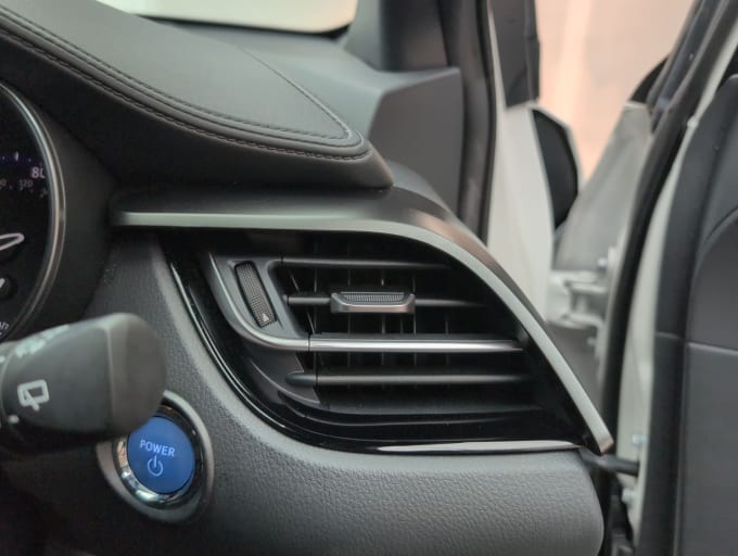 2025 Toyota C-hr