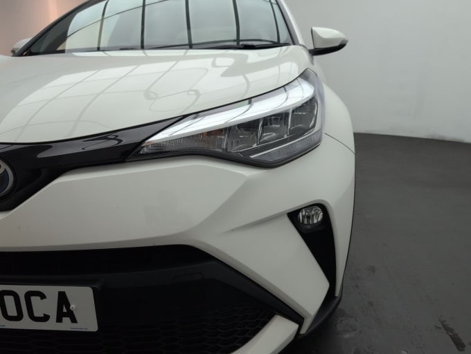 2025 Toyota C-hr