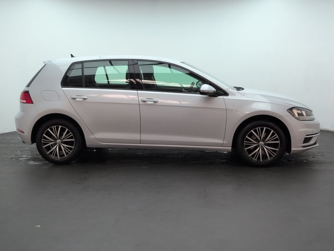 2025 Volkswagen Golf